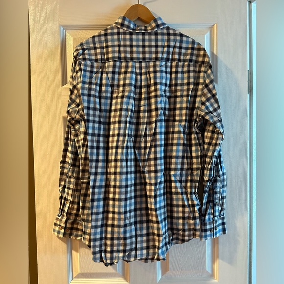 🚨2/$15 Men’s Croft & Barrow Dress Shirt - Picture 2 of 10